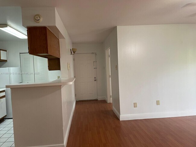 Building Photo - 15315 SW 106th Terrace