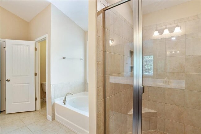 Building Photo - 4835 Edgemoore Trce