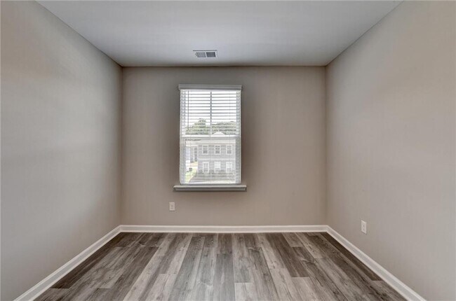 Building Photo - 125 Osprey Overlook Dr