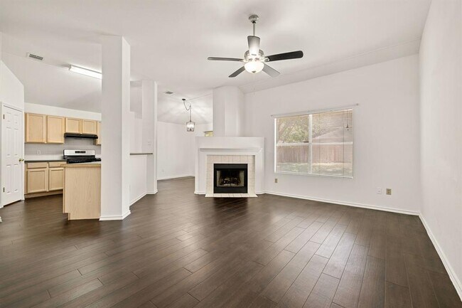 Building Photo - 3402 Settlement Dr