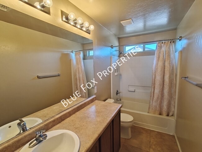 Building Photo - 5874 N Dartwhite Dr