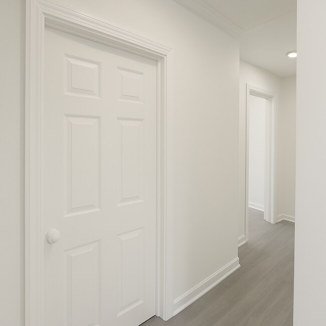 Building Photo - 306 Clifton Ave