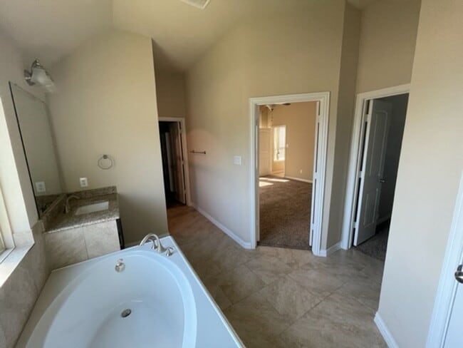 Building Photo - Beautiful 4-Bed Single-Story Home in Desirable Potranco