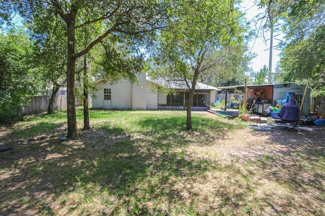 Building Photo - 205 Gerona Rd