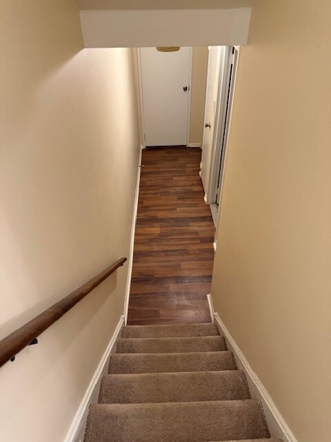 Building Photo - 604 Stony Way