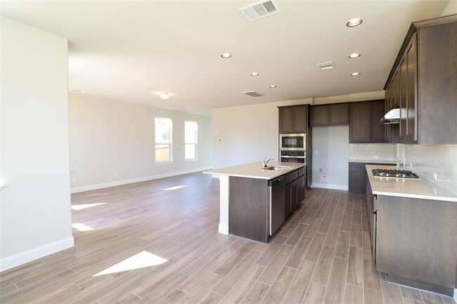 Building Photo - 105 Bent Trl Ln