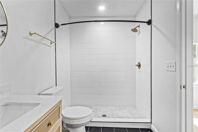 Building Photo - 3820 NW 15 Ave