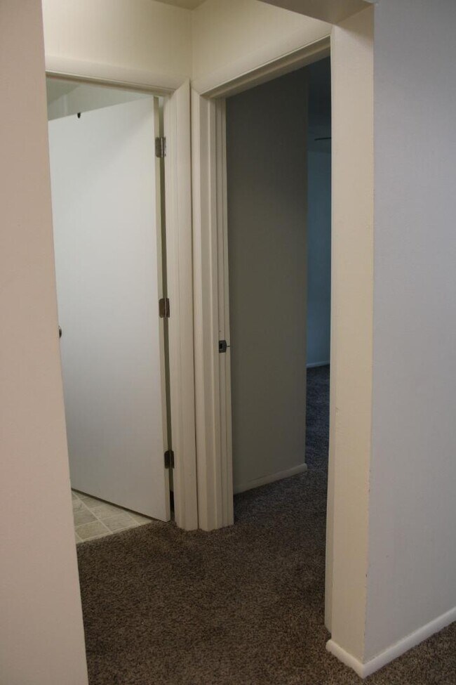 Building Photo - 372 I St