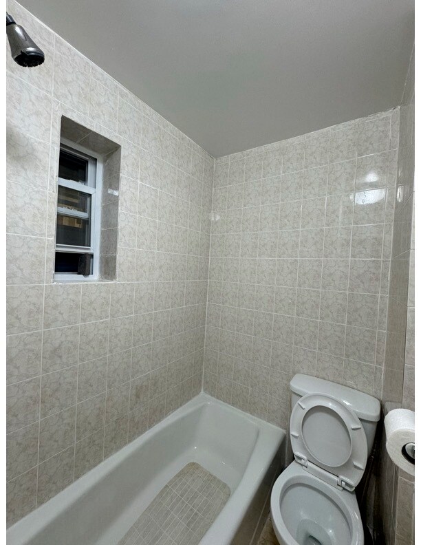 Bathroom - 6865 76th St