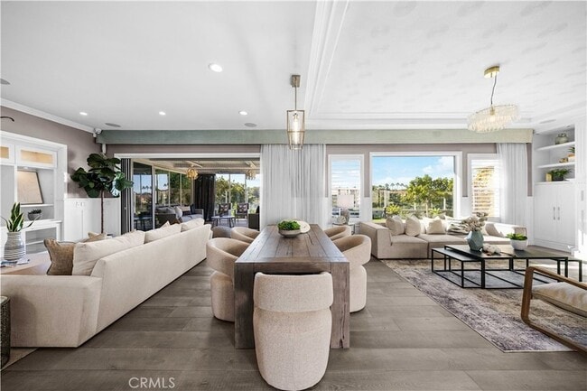 Building Photo - 58 Victoria