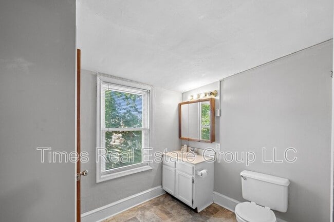 Building Photo - 159 Jefferson Ave