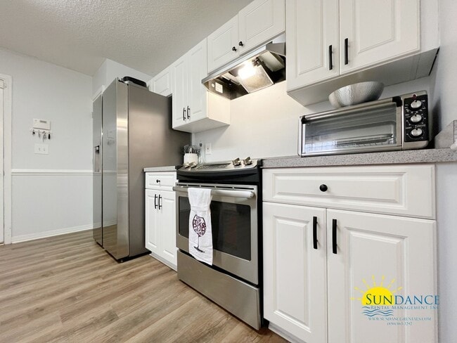 Building Photo - 3 Bedroom Home in Waterford Estates in Mary Esther!