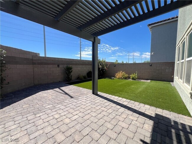 Building Photo - 8710 Beverly Grv Ct