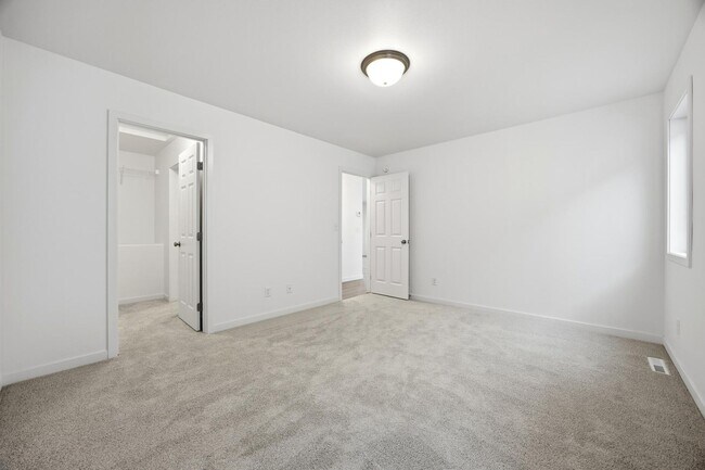 Building Photo - 7007 Benji Ln