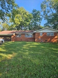 Building Photo - 907 SR 96