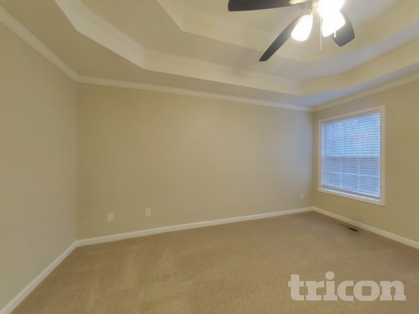 Building Photo - 148 N Creek Trail