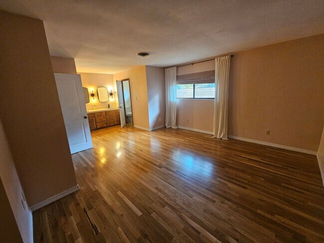 Building Photo - Available Now in Lakeport