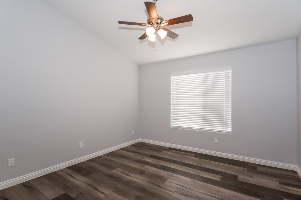 Building Photo - 704 Colonnade Row Dr