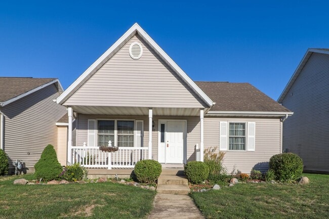 Building Photo - Montgomery- Nova