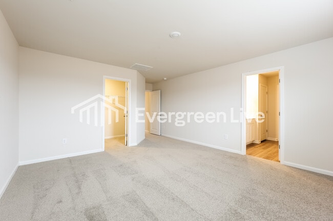 Building Photo - now