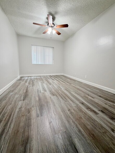 Building Photo - 12414 Dunrobin Ave