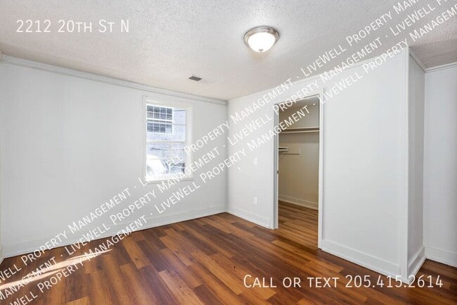 Building Photo - 2212 20th St N