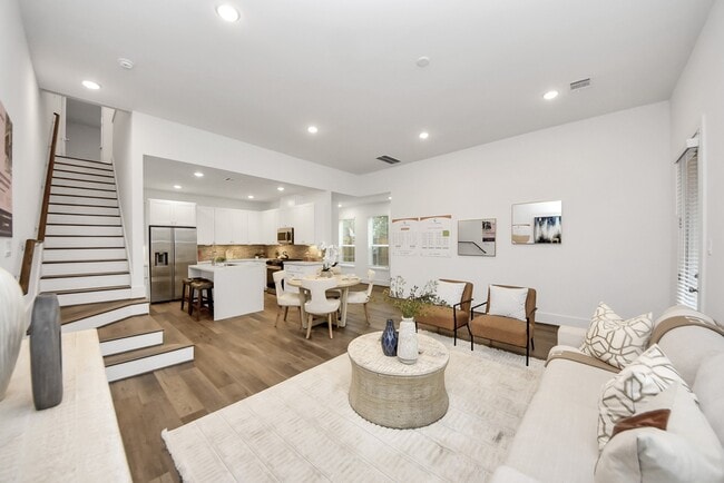 Building Photo - 7502 B Carver Rd