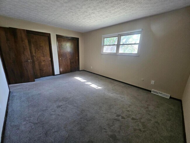 Building Photo - 6648 Kennerdown St