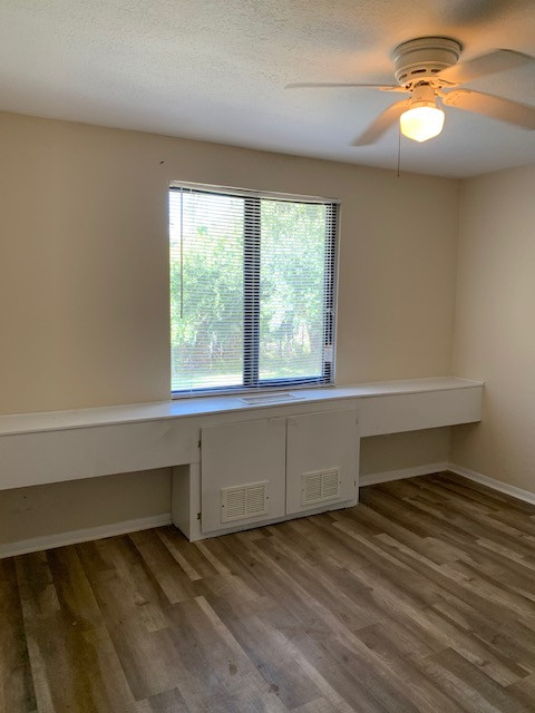 Building Photo - 15126 Pine Meadows Dr