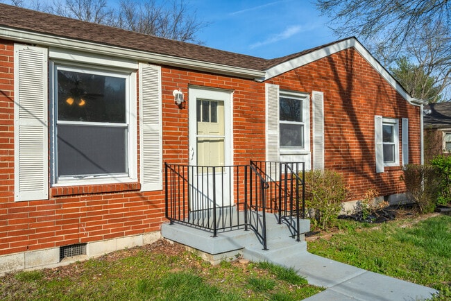 Building Photo - 1481 Snell Blvd