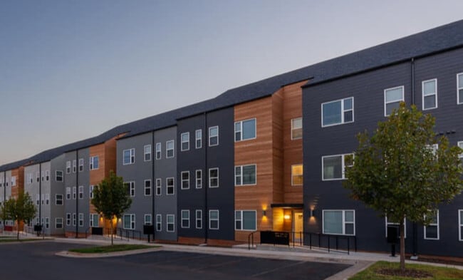 Building Photo - New Page