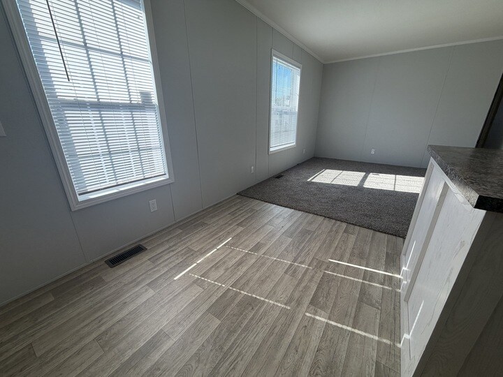 Building Photo - 15329 Danseur Dr