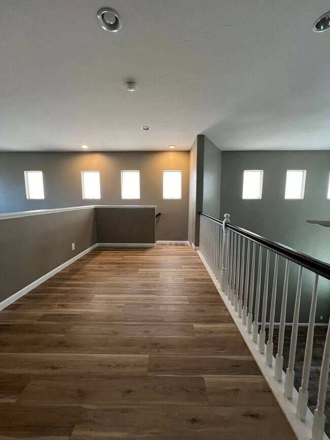 Building Photo - Memory updated Here’s a customized marketing description for your rental property:  Spacious Home...
