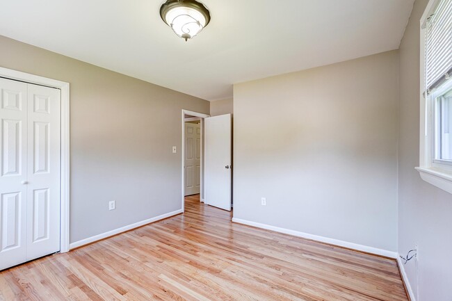 Building Photo - 11901 Bizet Ct
