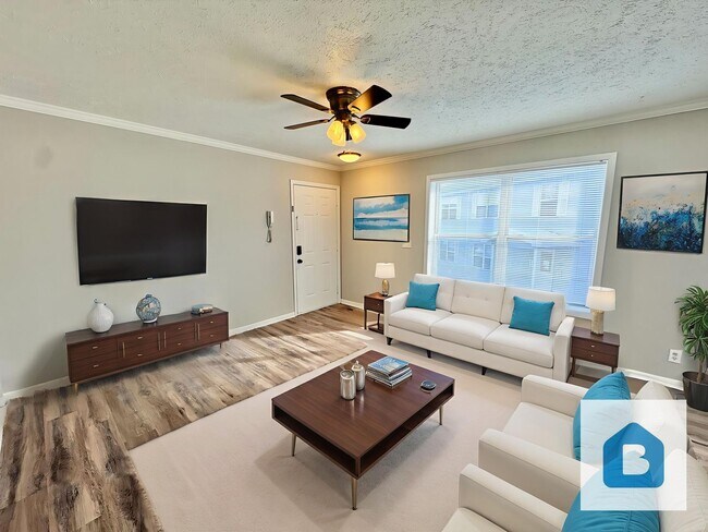 Building Photo - 1104 Mazatlan Cir