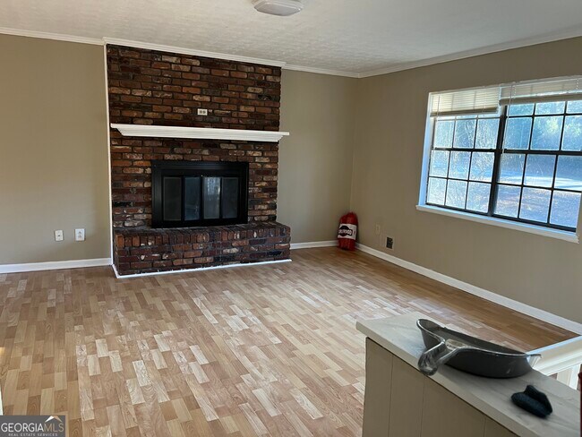 Building Photo - 152 Rountree Rd