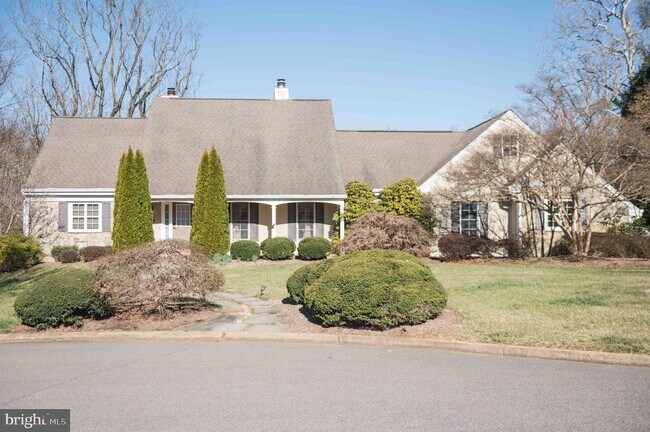 Building Photo - 4708 Randolph Ct