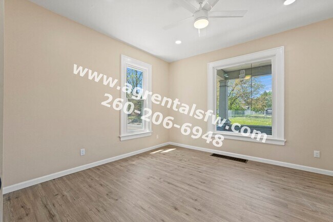 Building Photo - 1829 Broadway