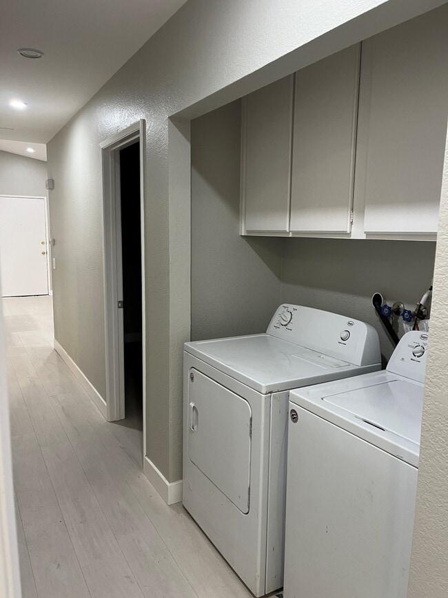 Building Photo - 31200 Landau Blvd