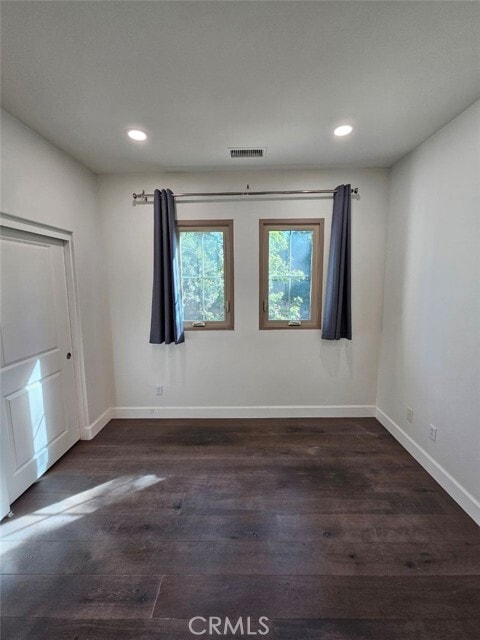 Building Photo - 35 Courant