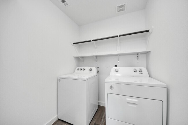 Building Photo - 8747 Cedar Elm Pass