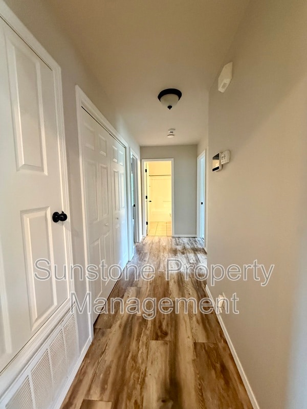 Building Photo - 14695 S Toledo Pl