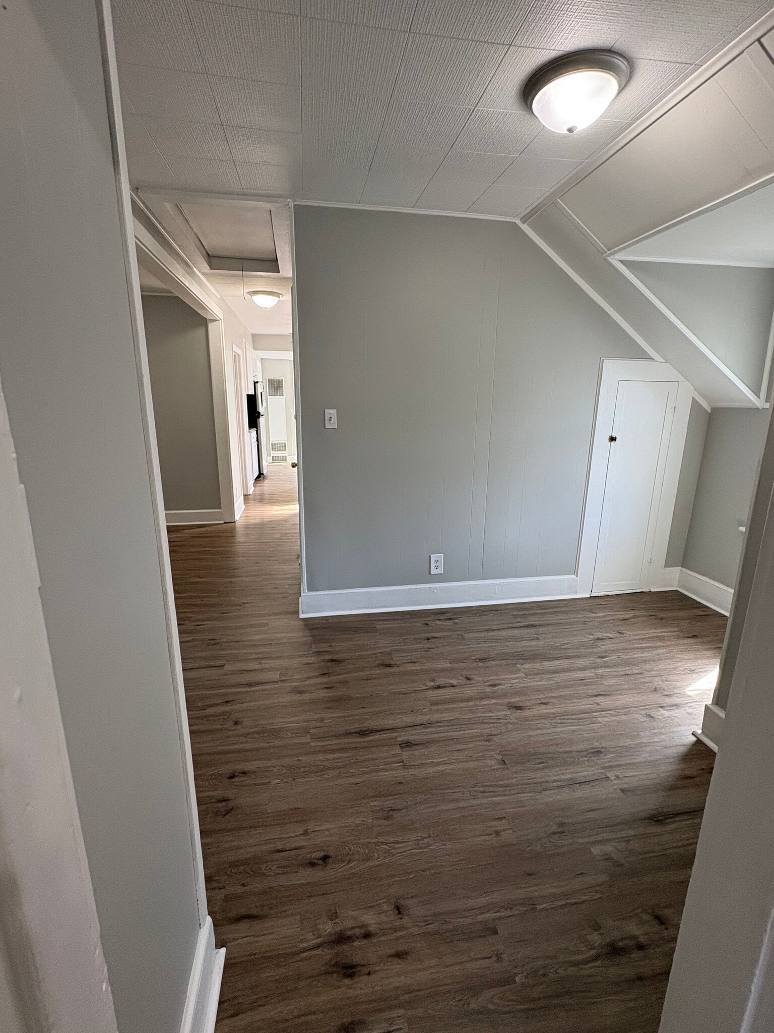 Bonus Space - 1392 Gorham St