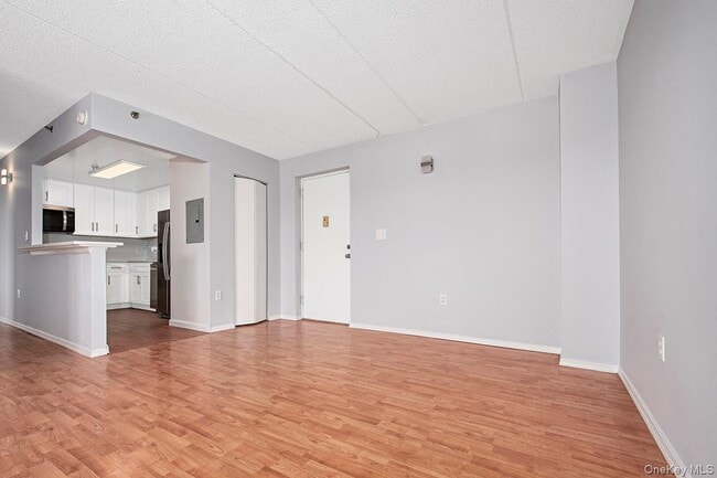 Building Photo - 123 Mamaroneck Ave