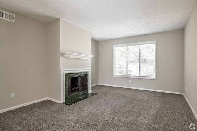 Building Photo - Your New Home at Hidden Woods