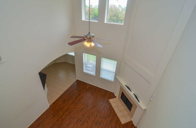 Building Photo - 5111 Peabody Hill Ln