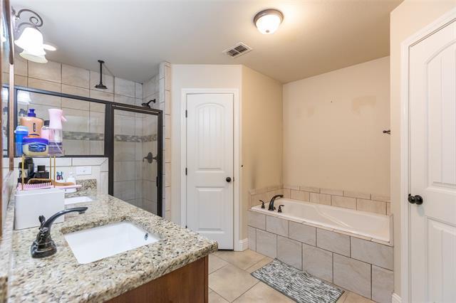 Building Photo - 349 White Rock Dr
