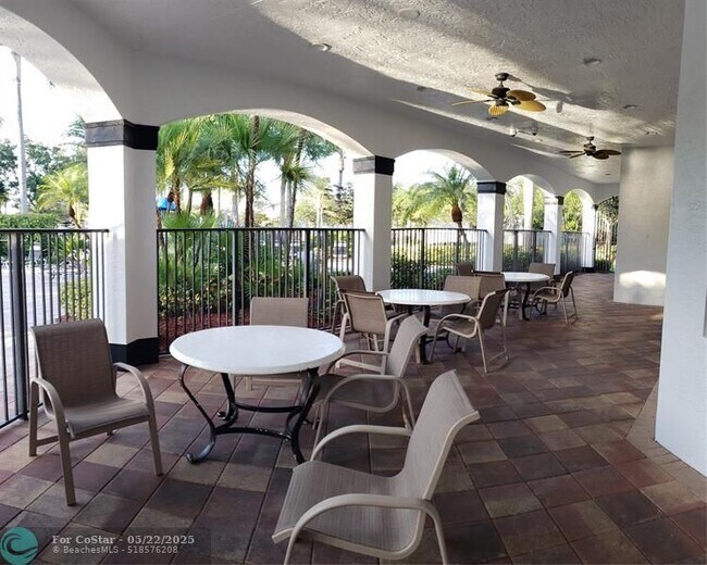 Building Photo - 2802 SW 165th Ave