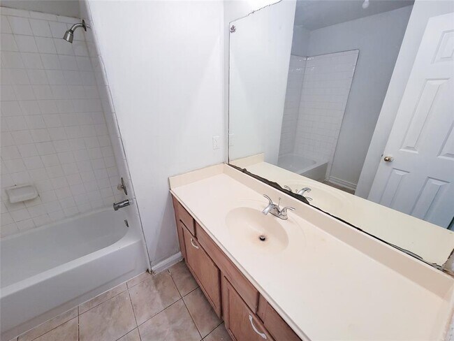 Building Photo - 3307 Pine Dust Ln
