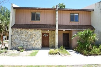Building Photo - 15 Florida Park Dr N